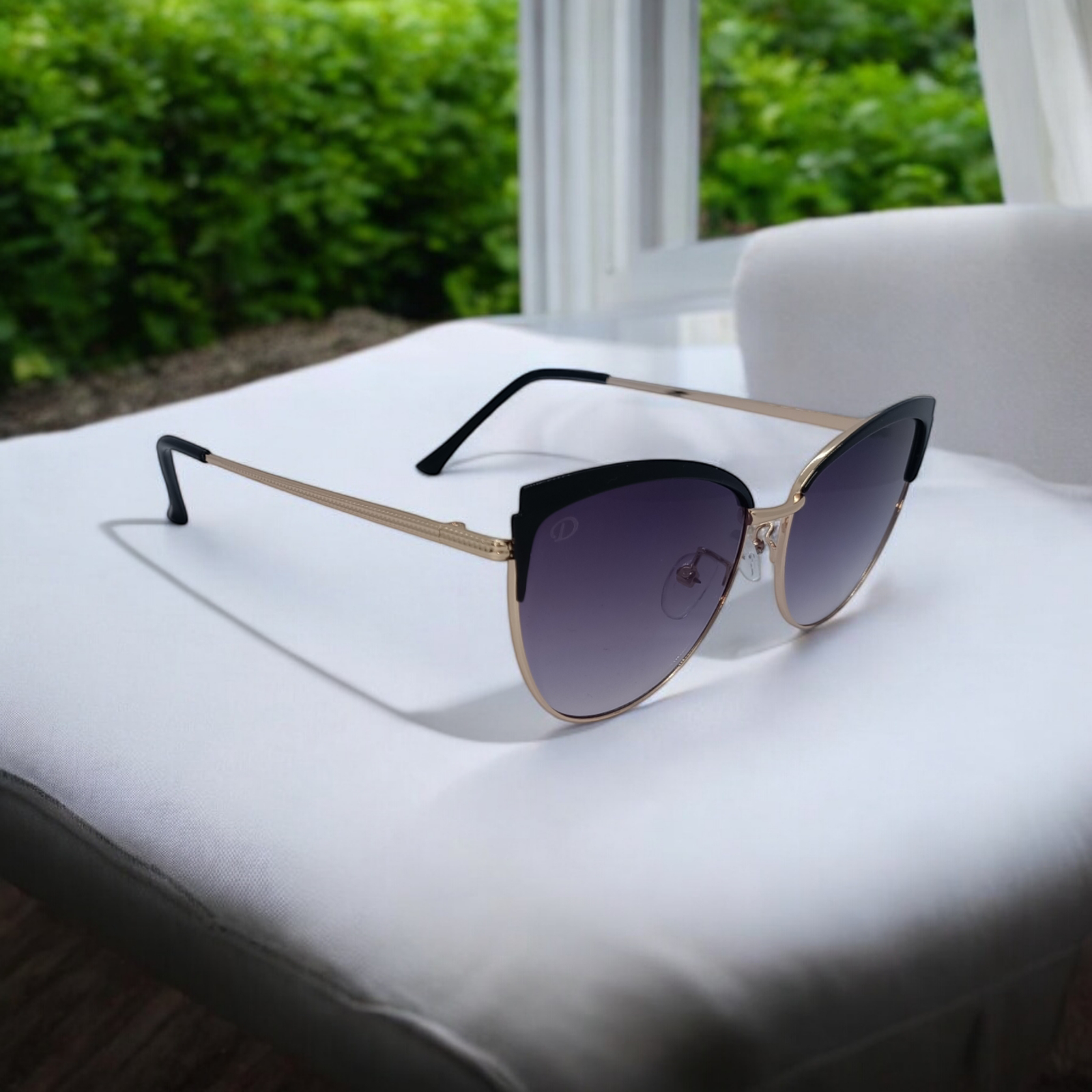 Lunettes de Soleil Réf :TR 3002